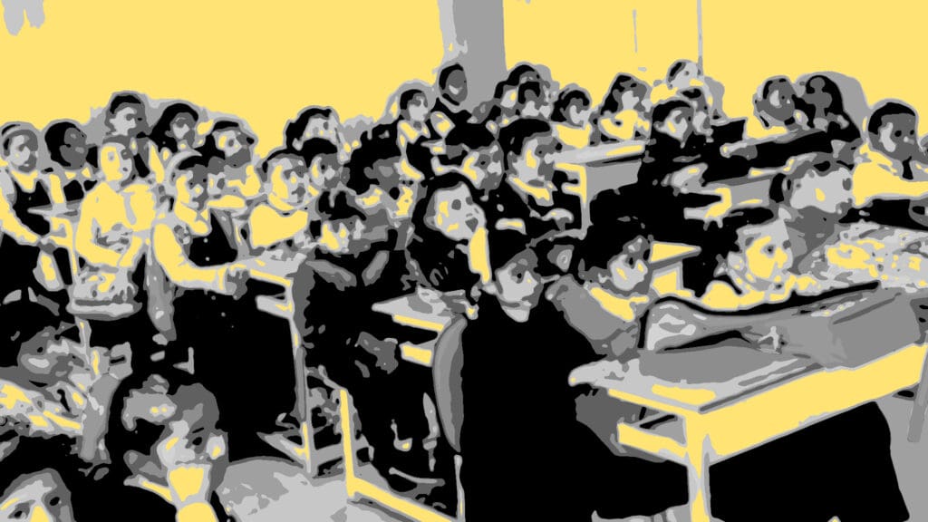 “مهمة مستحيلة”.. المعلم العراقي يطارد الكفاف والكرامة